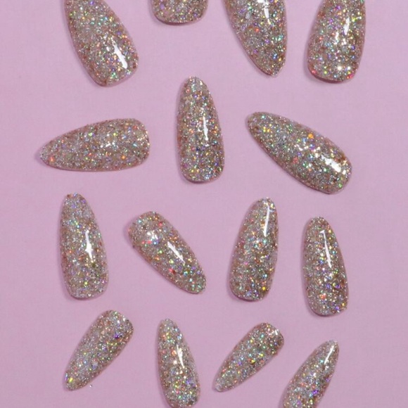 24pc Press On Nail Set from the Nail Bar 💅 - Picture 3 of 4